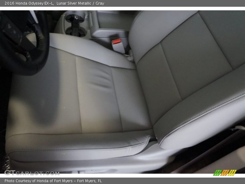 Lunar Silver Metallic / Gray 2016 Honda Odyssey EX-L