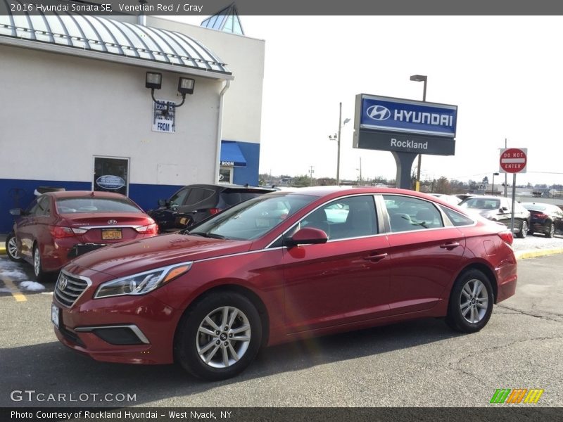 Venetian Red / Gray 2016 Hyundai Sonata SE