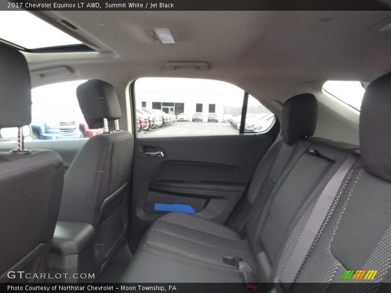 Summit White / Jet Black 2017 Chevrolet Equinox LT AWD