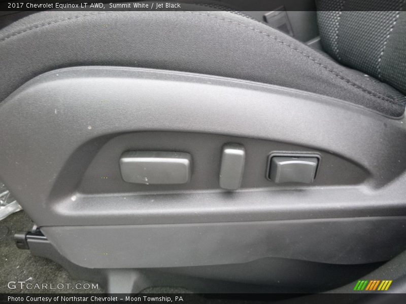 Summit White / Jet Black 2017 Chevrolet Equinox LT AWD