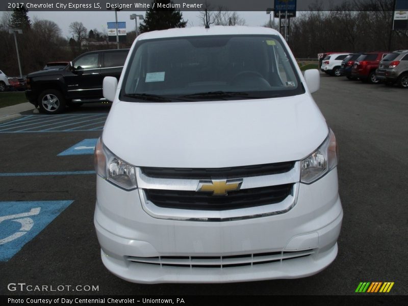 Designer White / Medium Pewter 2017 Chevrolet City Express LS