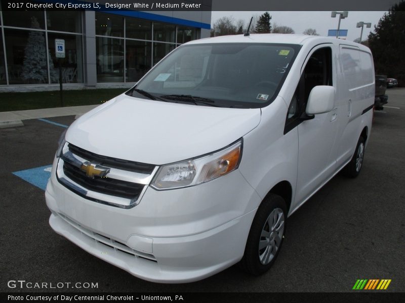Designer White / Medium Pewter 2017 Chevrolet City Express LS