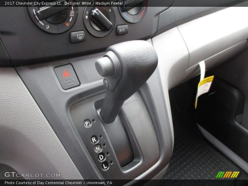 Designer White / Medium Pewter 2017 Chevrolet City Express LS