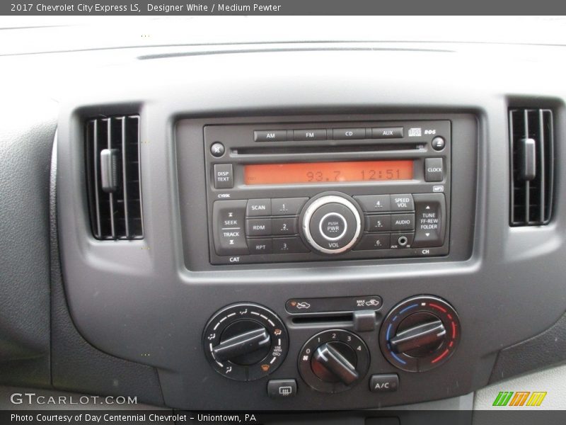 Designer White / Medium Pewter 2017 Chevrolet City Express LS