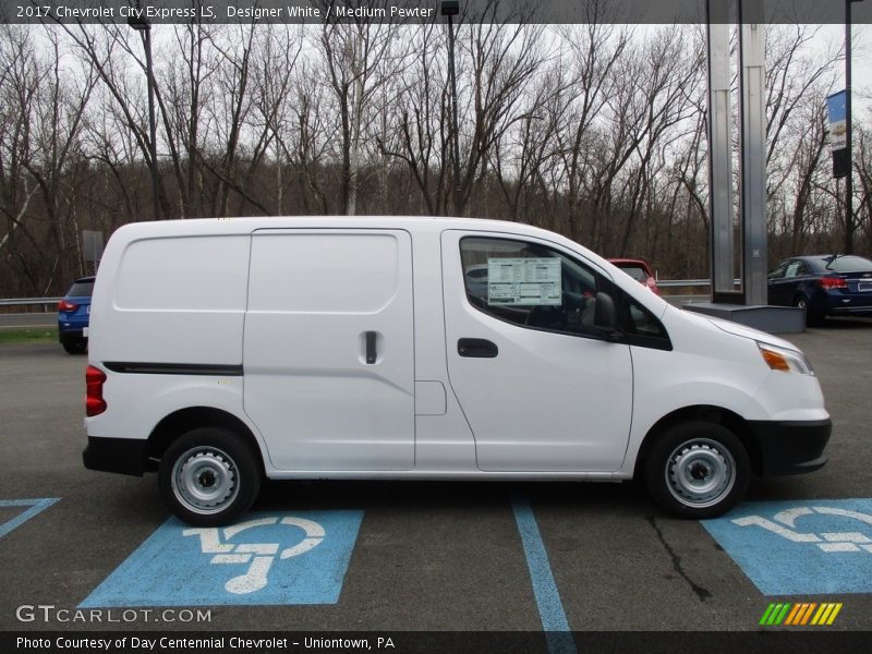 Designer White / Medium Pewter 2017 Chevrolet City Express LS
