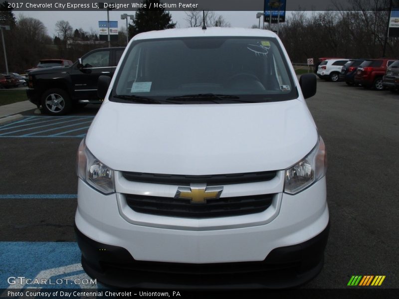 Designer White / Medium Pewter 2017 Chevrolet City Express LS