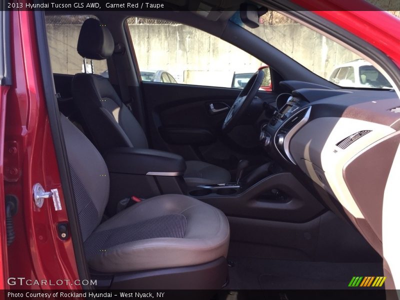 Garnet Red / Taupe 2013 Hyundai Tucson GLS AWD