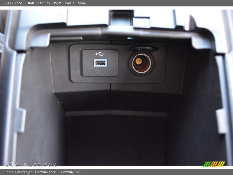 Ingot Silver / Ebony 2017 Ford Fusion Titanium