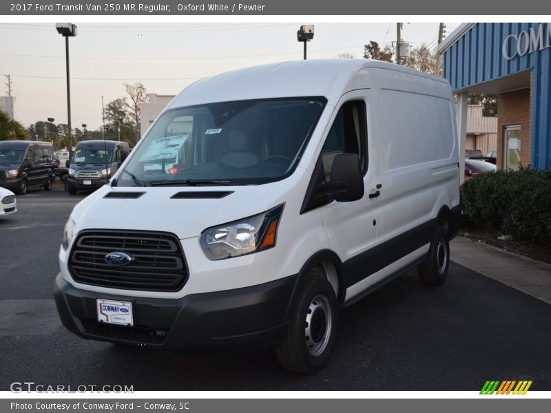 Oxford White / Pewter 2017 Ford Transit Van 250 MR Regular