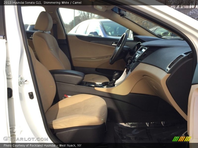 Shimmering White / Camel 2013 Hyundai Sonata GLS