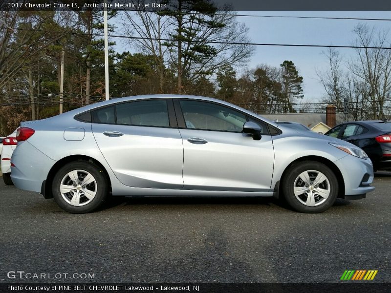 Arctic Blue Metallic / Jet Black 2017 Chevrolet Cruze LS
