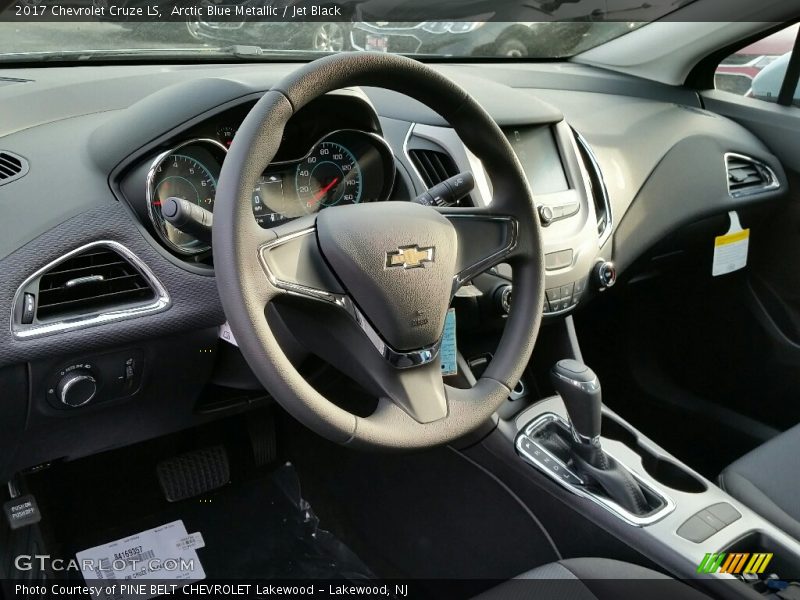 Arctic Blue Metallic / Jet Black 2017 Chevrolet Cruze LS