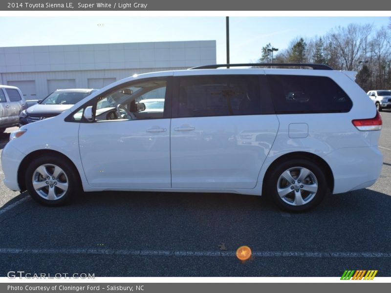 Super White / Light Gray 2014 Toyota Sienna LE