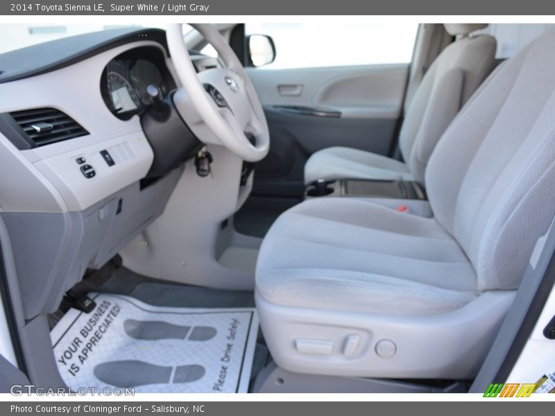 Super White / Light Gray 2014 Toyota Sienna LE