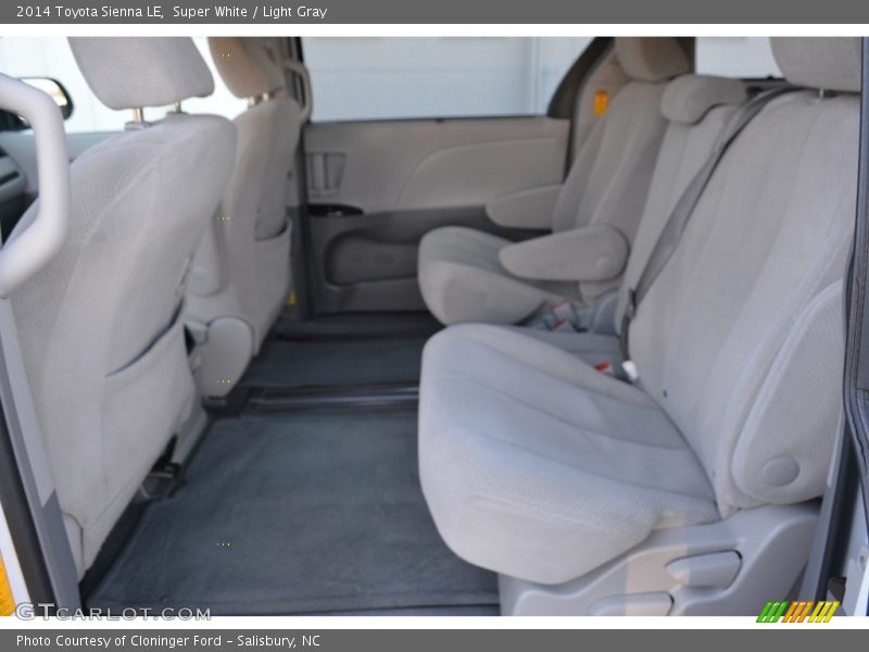 Super White / Light Gray 2014 Toyota Sienna LE