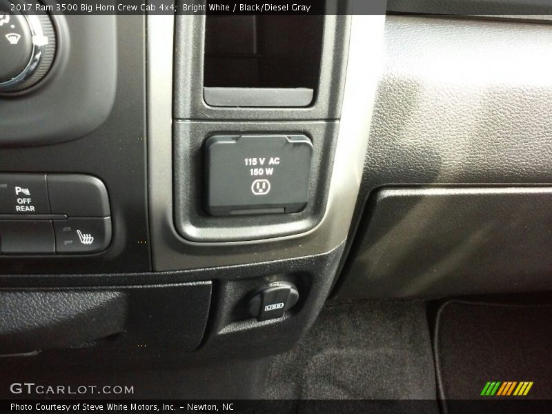 Bright White / Black/Diesel Gray 2017 Ram 3500 Big Horn Crew Cab 4x4