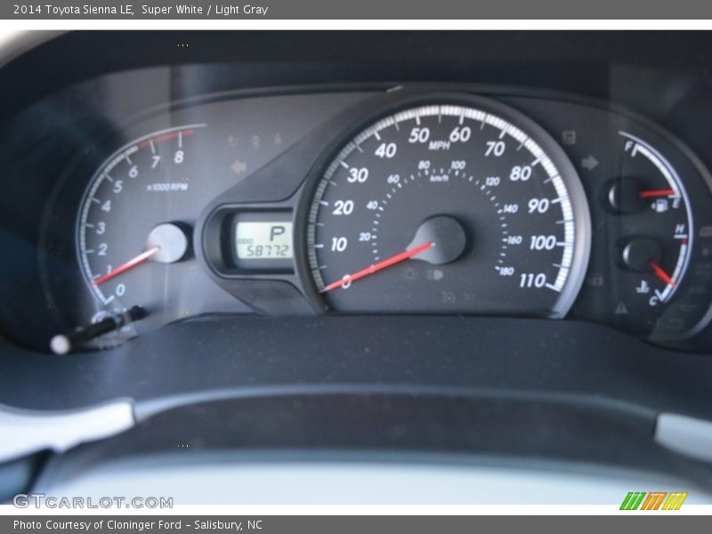 Super White / Light Gray 2014 Toyota Sienna LE