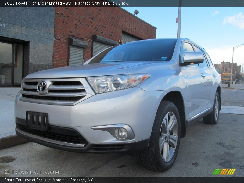 Magnetic Gray Metallic / Black 2011 Toyota Highlander Limited 4WD
