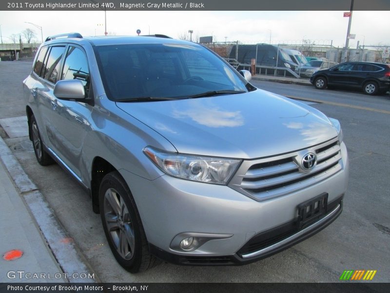 Magnetic Gray Metallic / Black 2011 Toyota Highlander Limited 4WD