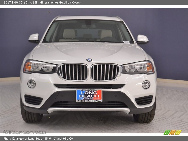 Mineral White Metallic / Oyster 2017 BMW X3 sDrive28i