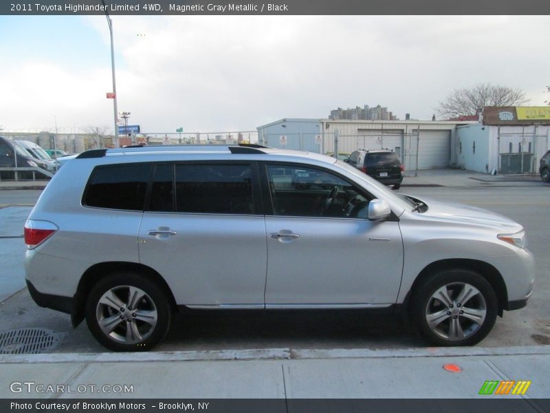 Magnetic Gray Metallic / Black 2011 Toyota Highlander Limited 4WD