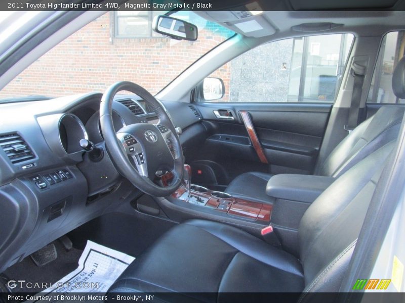 Magnetic Gray Metallic / Black 2011 Toyota Highlander Limited 4WD