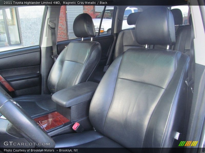 Magnetic Gray Metallic / Black 2011 Toyota Highlander Limited 4WD