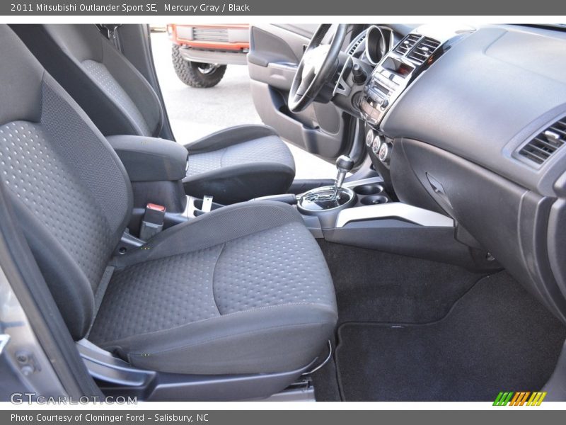 Mercury Gray / Black 2011 Mitsubishi Outlander Sport SE