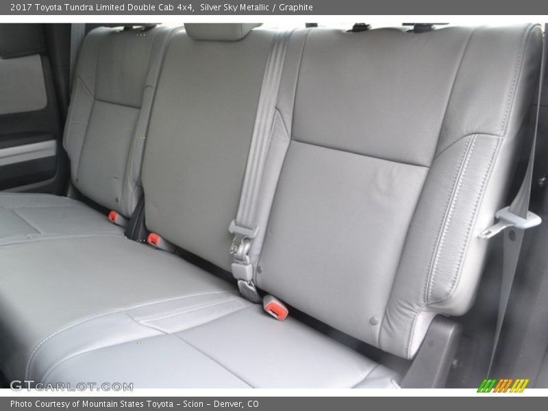 Silver Sky Metallic / Graphite 2017 Toyota Tundra Limited Double Cab 4x4