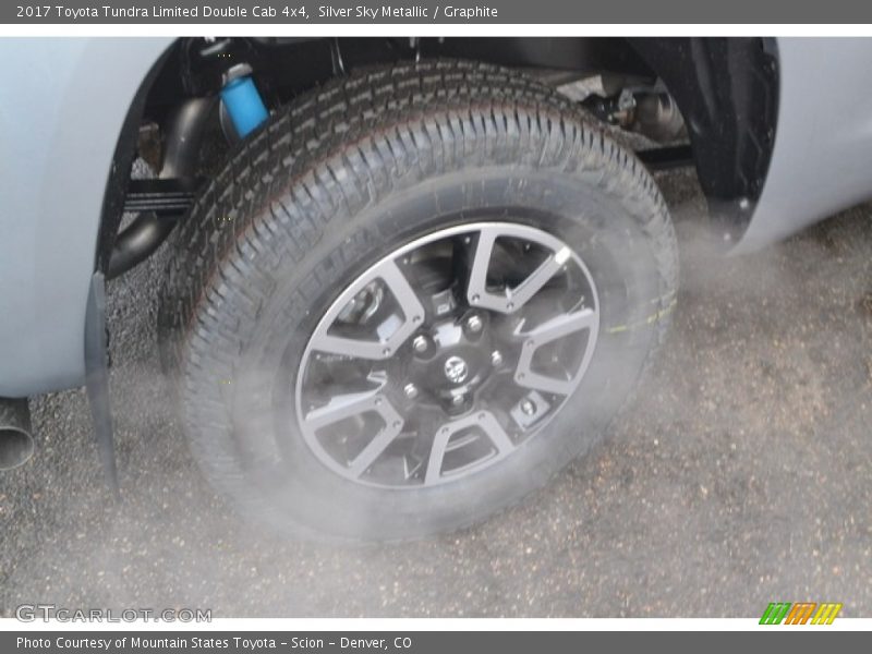 Silver Sky Metallic / Graphite 2017 Toyota Tundra Limited Double Cab 4x4