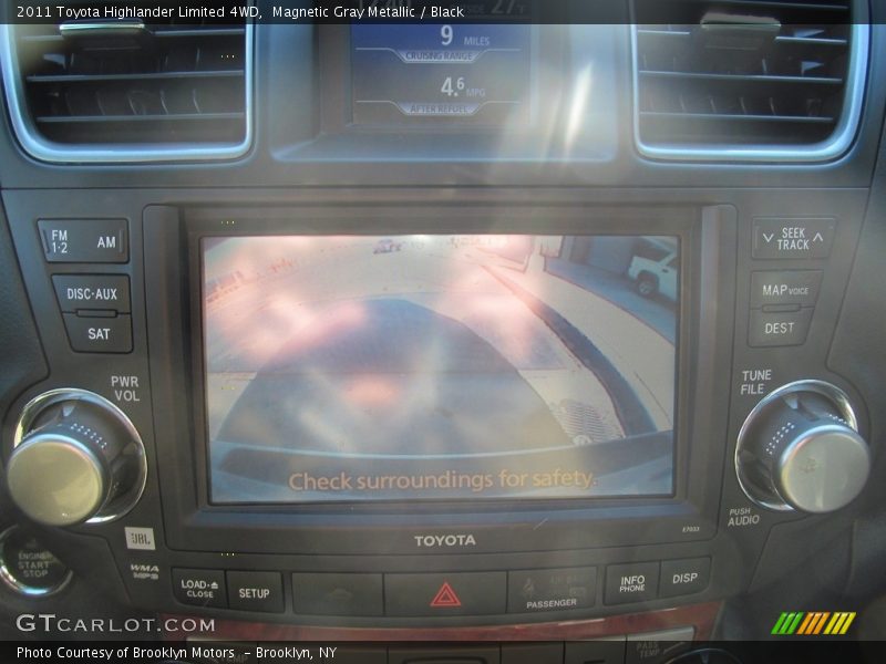 Magnetic Gray Metallic / Black 2011 Toyota Highlander Limited 4WD