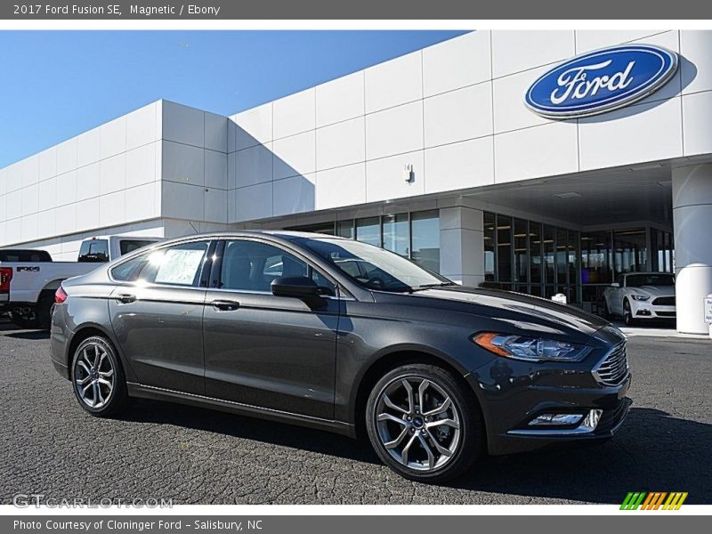 Magnetic / Ebony 2017 Ford Fusion SE