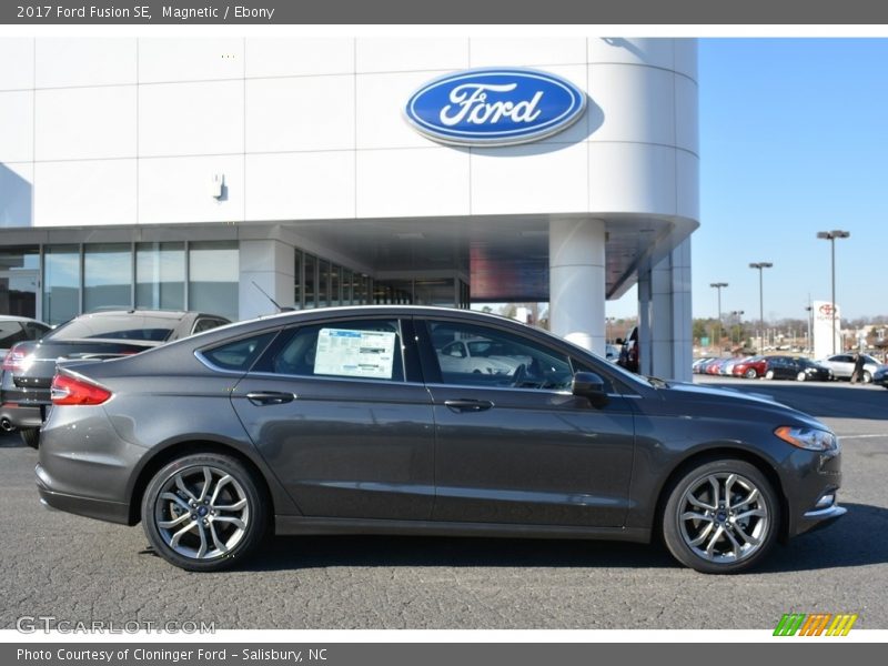 Magnetic / Ebony 2017 Ford Fusion SE