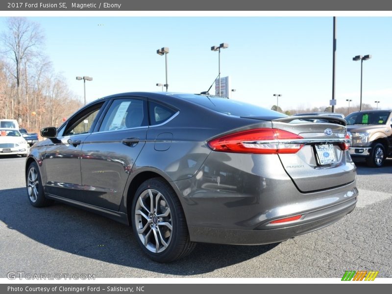 Magnetic / Ebony 2017 Ford Fusion SE