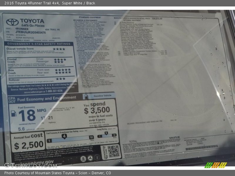 Super White / Black 2016 Toyota 4Runner Trail 4x4