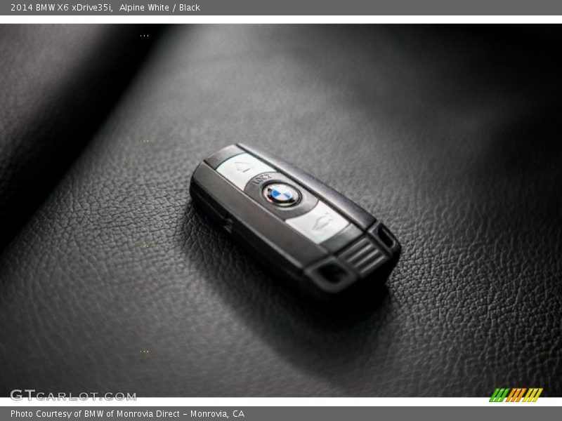 Alpine White / Black 2014 BMW X6 xDrive35i