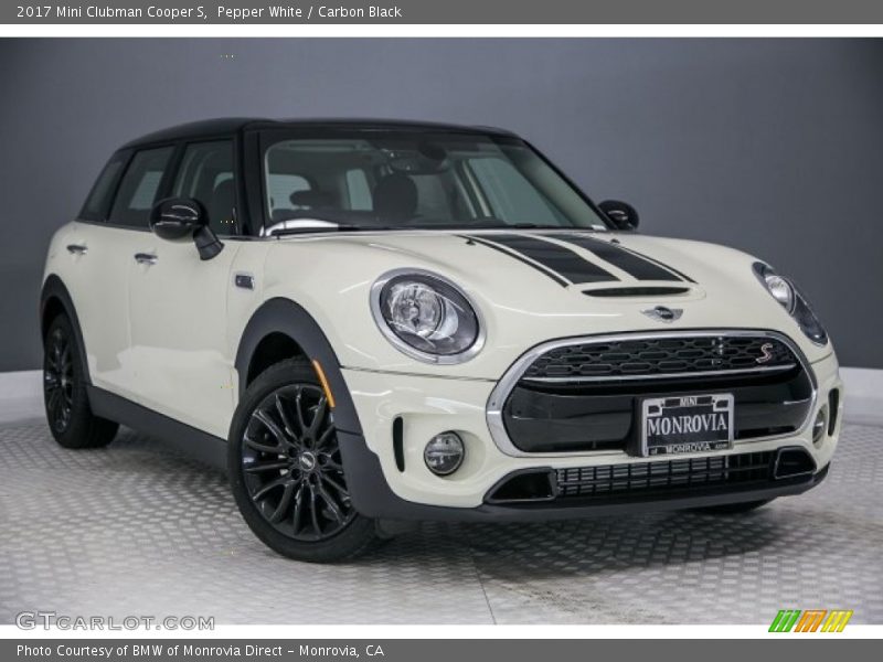 Front 3/4 View of 2017 Clubman Cooper S