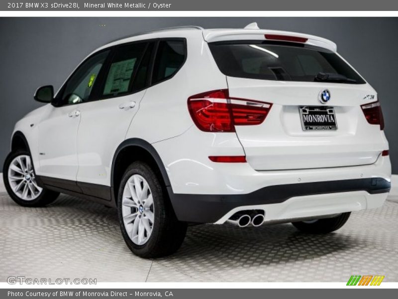 Mineral White Metallic / Oyster 2017 BMW X3 sDrive28i