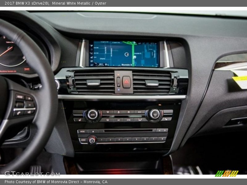 Mineral White Metallic / Oyster 2017 BMW X3 sDrive28i