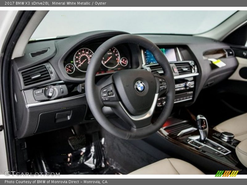 Mineral White Metallic / Oyster 2017 BMW X3 sDrive28i