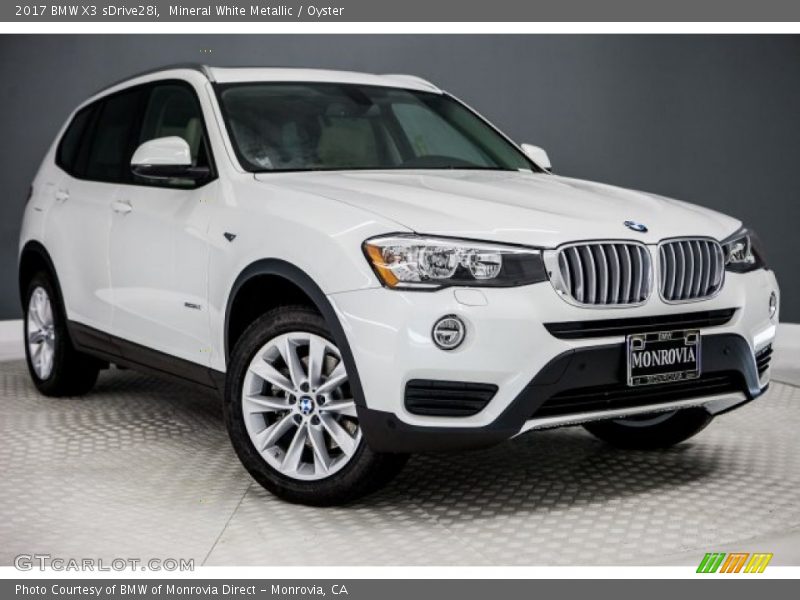 Mineral White Metallic / Oyster 2017 BMW X3 sDrive28i