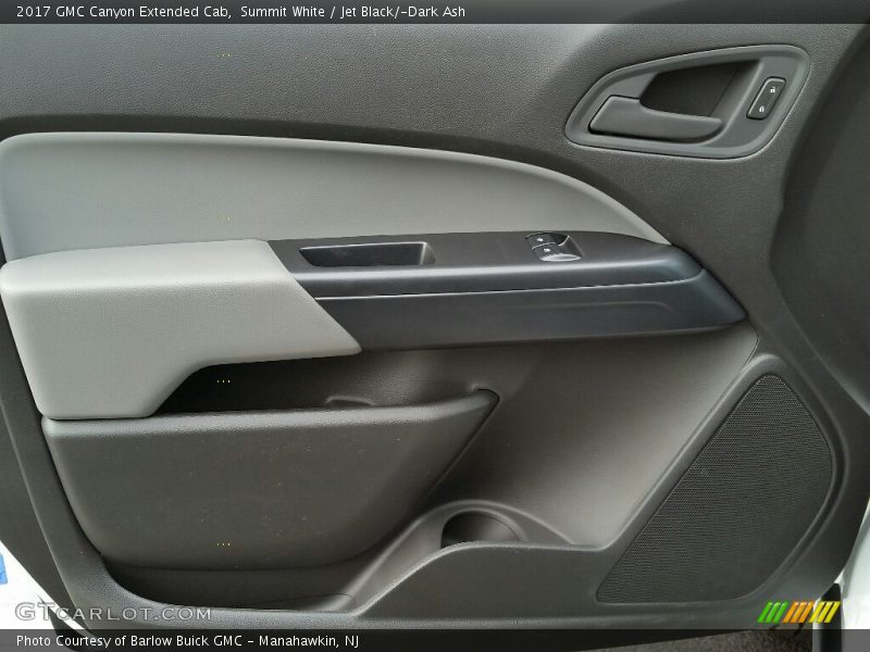 Summit White / Jet Black/­Dark Ash 2017 GMC Canyon Extended Cab