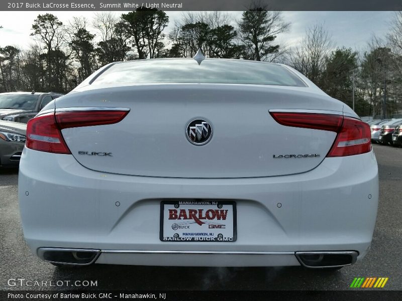 Summit White / Light Neutral 2017 Buick LaCrosse Essence