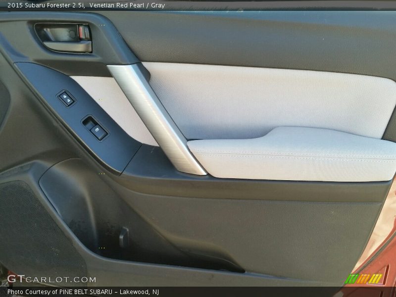 Venetian Red Pearl / Gray 2015 Subaru Forester 2.5i