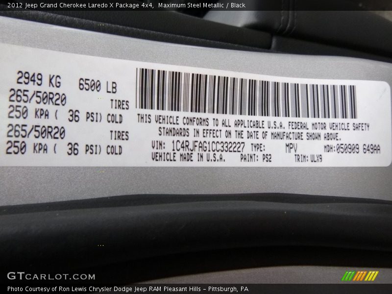 Maximum Steel Metallic / Black 2012 Jeep Grand Cherokee Laredo X Package 4x4