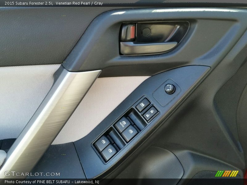 Venetian Red Pearl / Gray 2015 Subaru Forester 2.5i
