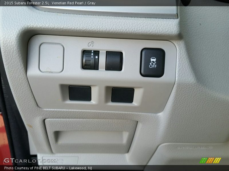 Venetian Red Pearl / Gray 2015 Subaru Forester 2.5i