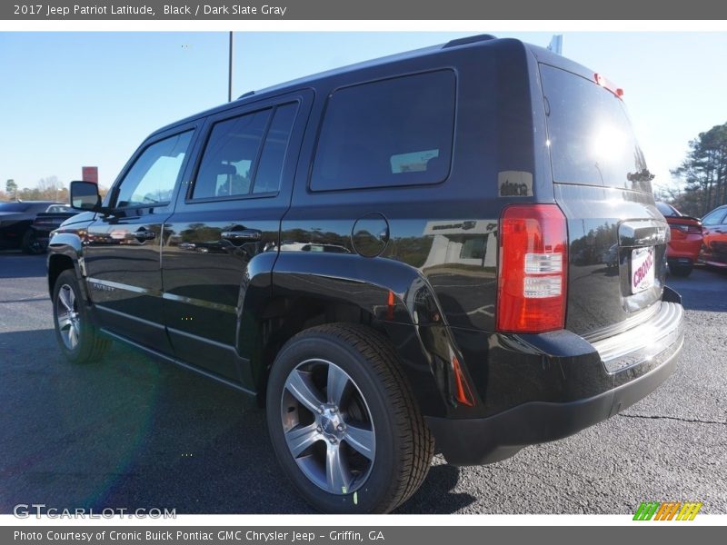 Black / Dark Slate Gray 2017 Jeep Patriot Latitude