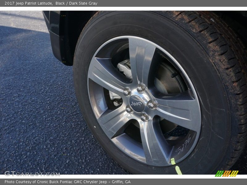Black / Dark Slate Gray 2017 Jeep Patriot Latitude