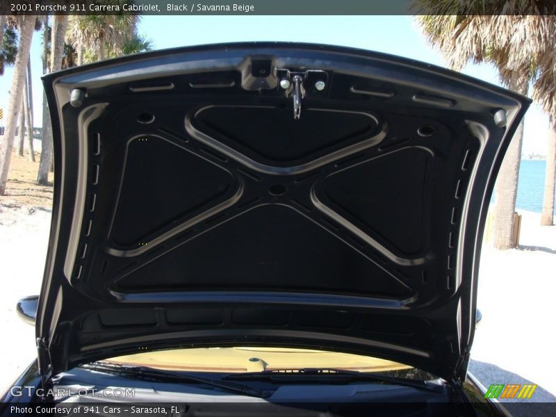 Black / Savanna Beige 2001 Porsche 911 Carrera Cabriolet